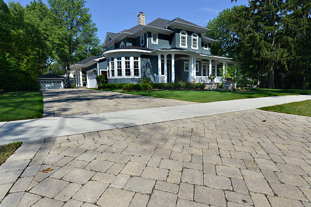 Best Driveway Paving Company  in Lake Lakengren, OH